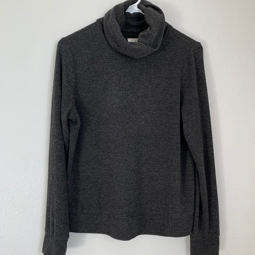 Lou & Grey // turtleneck fleece